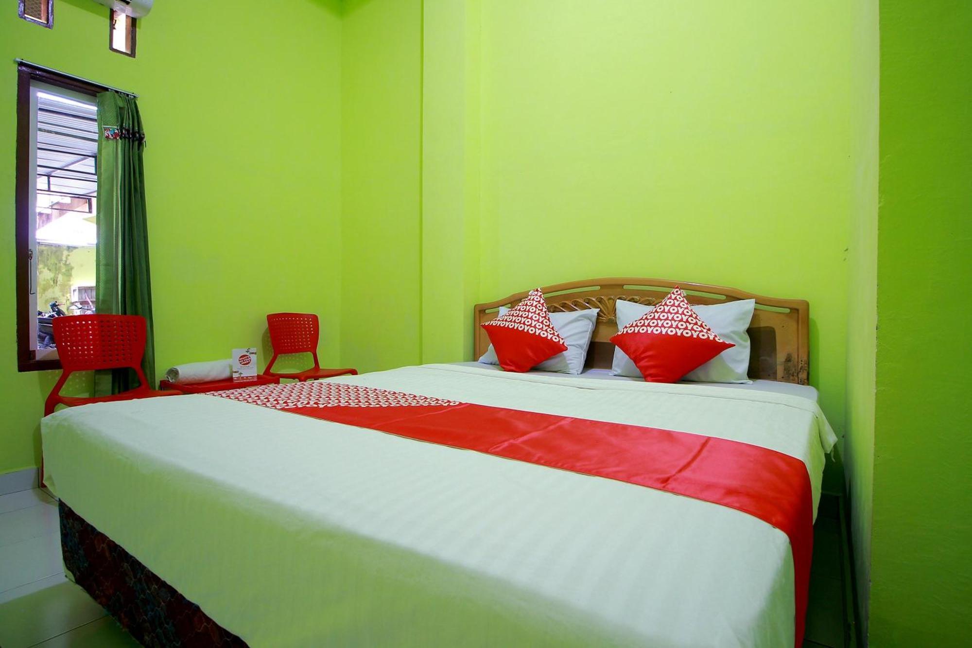Oyo 2585 Sherren Guest House Lubuklinggau Ngoại thất bức ảnh