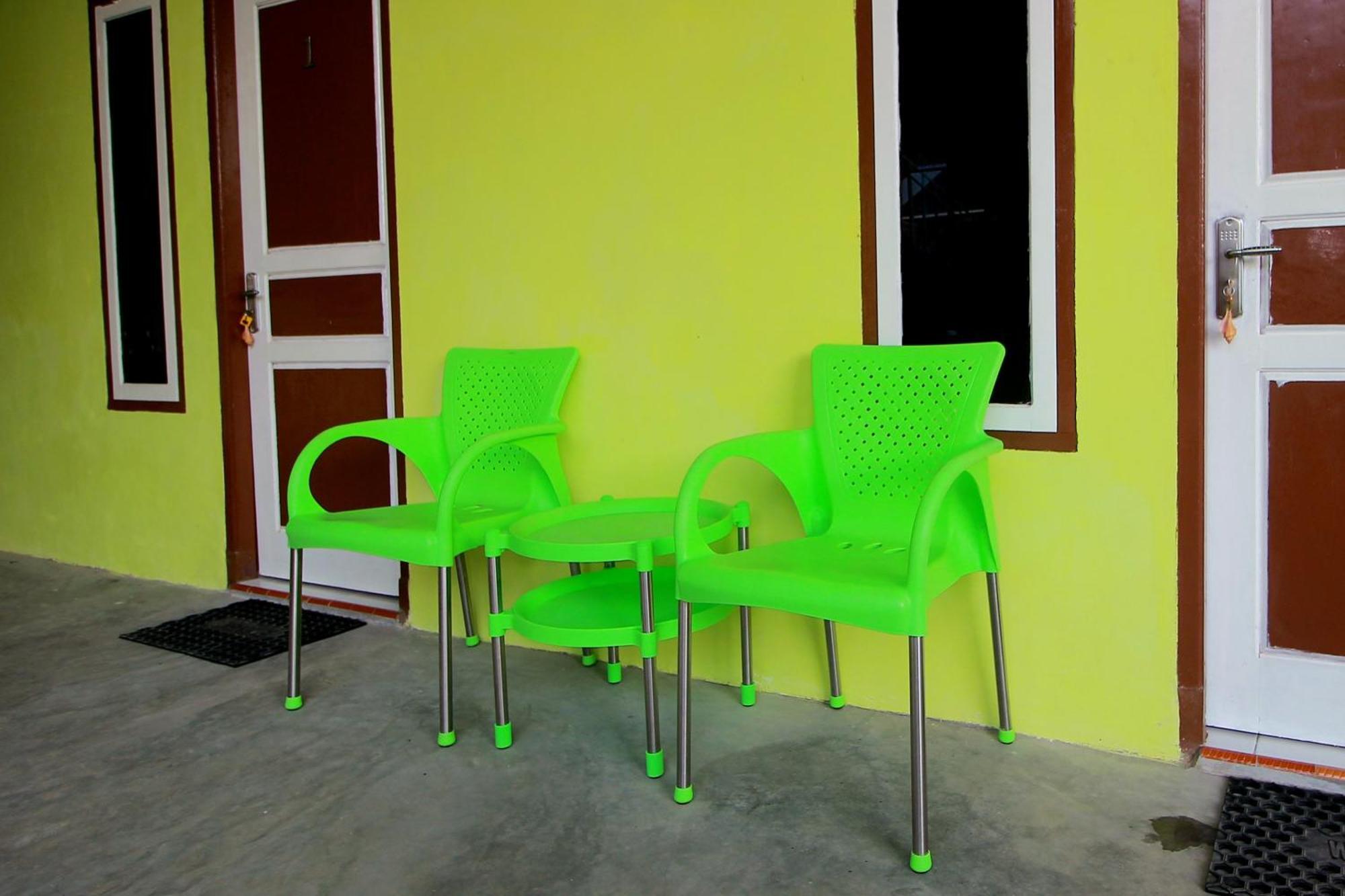 Oyo 2585 Sherren Guest House Lubuklinggau Ngoại thất bức ảnh